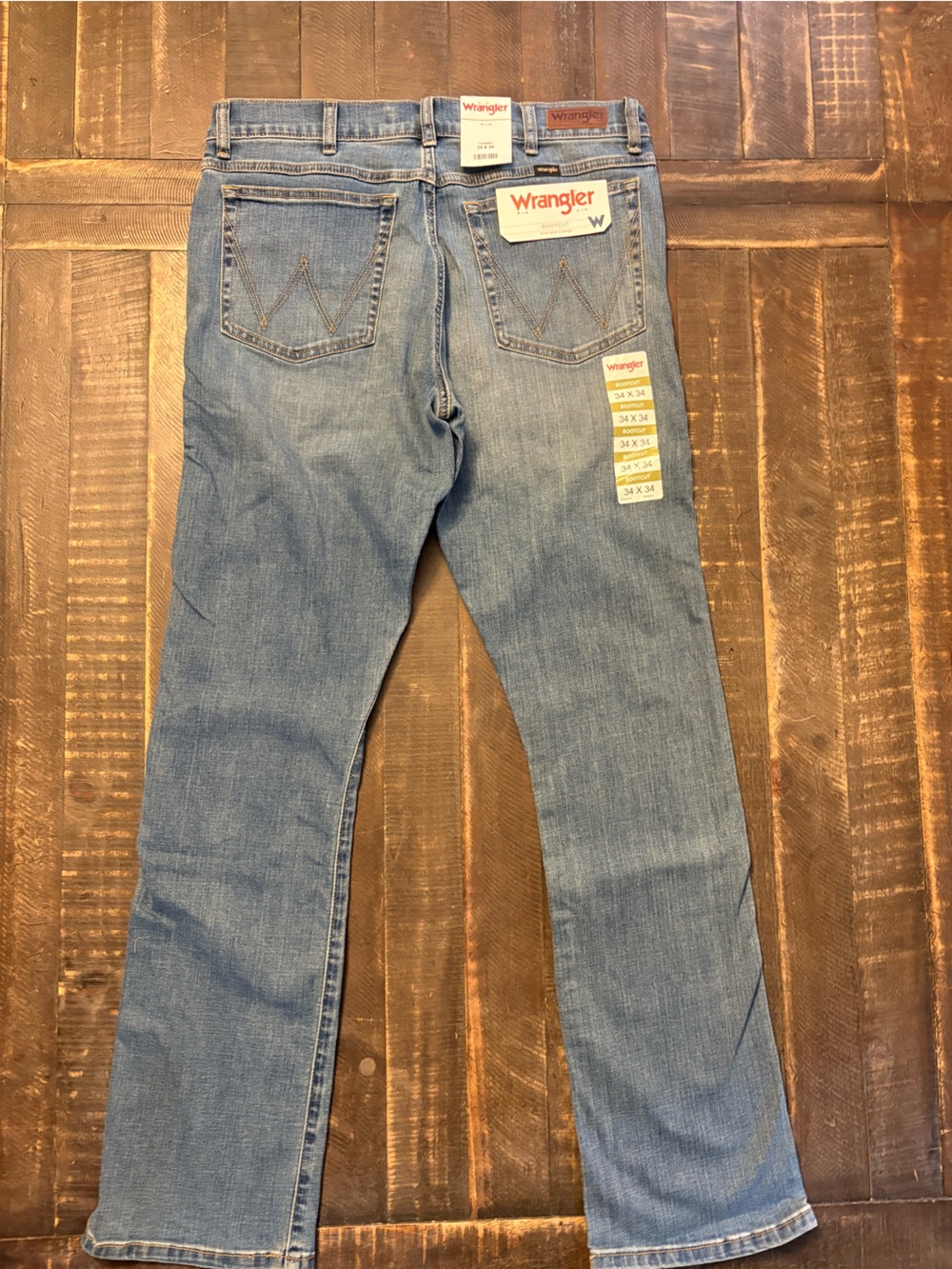 Men’s Wrangler Relaxed Fit Bootcut Light Blue Wash Jean Slim Seat 34x34 Cowboy